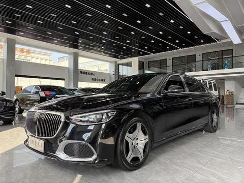Mercedes-Benz 迈巴赫S-Class 2022