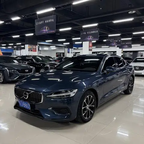 Volvo S60 2022