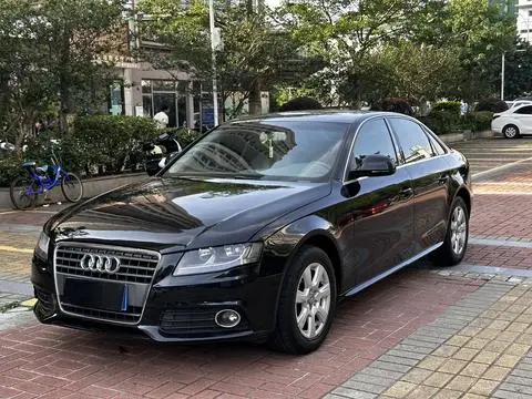 Audi A4L 2011