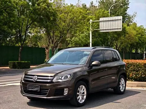 Volkswagen Tiguan 2015