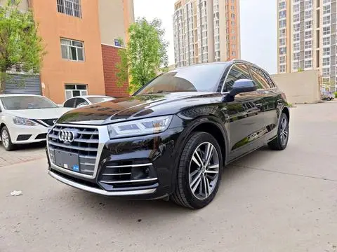 Audi Q5L 2020