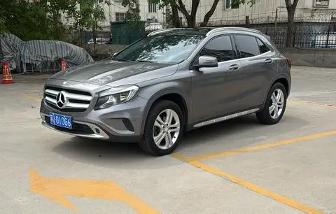 Mercedes-Benz GLA 2016