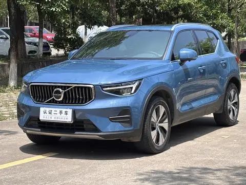 Volvo XC40 2023