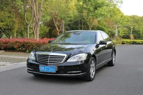 Mercedes-Benz S-Class 2012