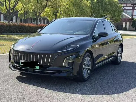 Hongqi E-QM5 2022 — фото 1
