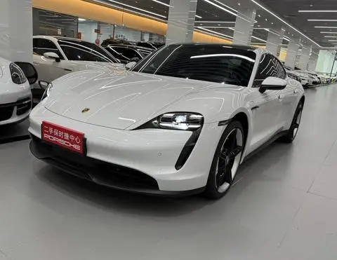Porsche Taycan 2020