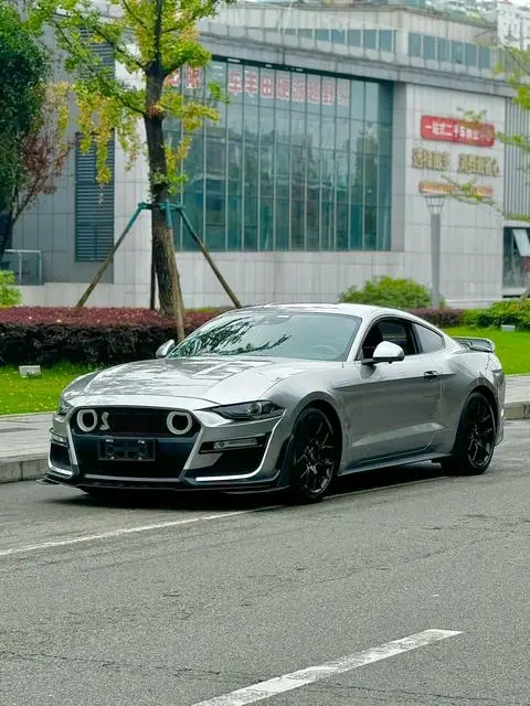 Ford Mustang 2020