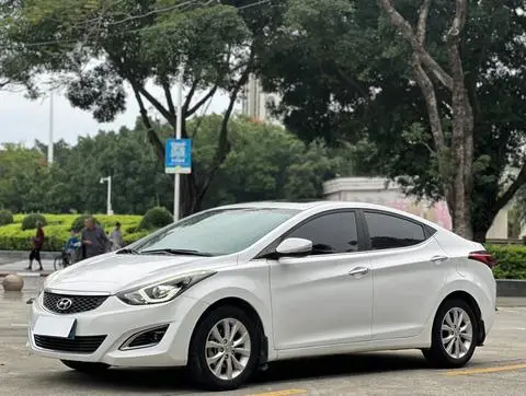 Hyundai Elantra Langdong 2016
