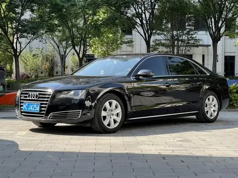 Audi A8 2013