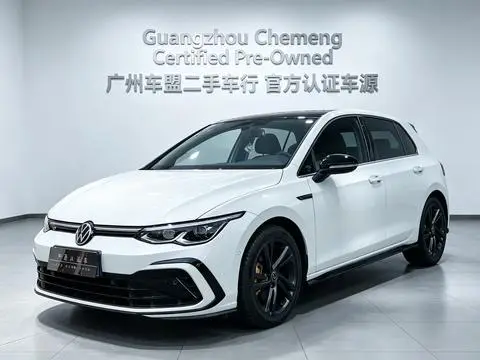 Volkswagen Golf 2021