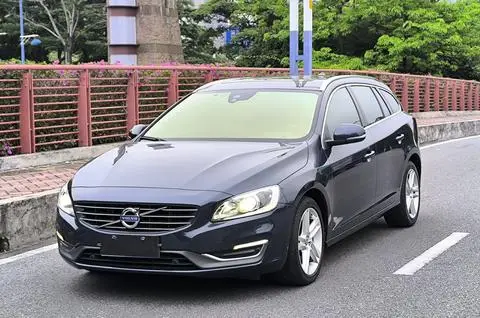 Volvo V60 2014