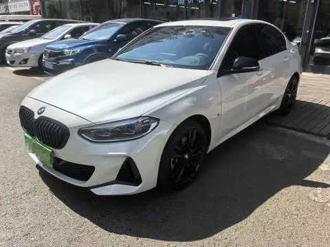 BMW 1 Series 2023