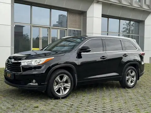 Toyota Highlander 2015