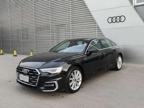 Audi A6L 2021 — фото 1