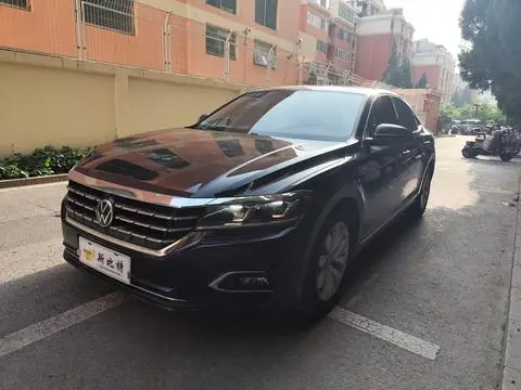 Volkswagen Passat 2020