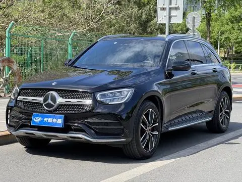 Mercedes-Benz GLC 2022 — фото 1