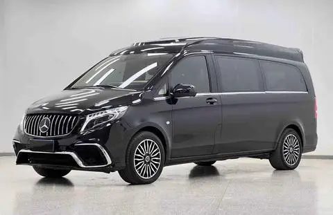 Mercedes-Benz 威霆 2020