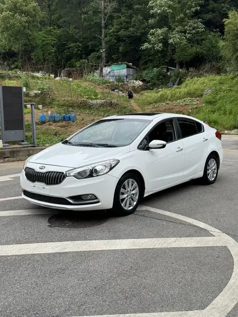 Kia K3 2015