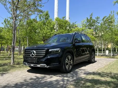 Mercedes-Benz GLB 2026