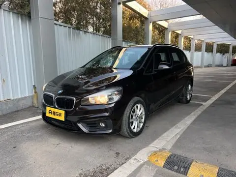 BMW 2 Series 旅行车 2016