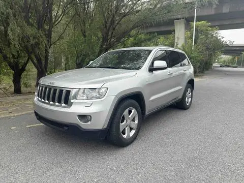 Jeep 大切诺基 2011