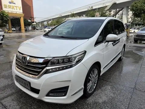 Honda 艾力绅 2016