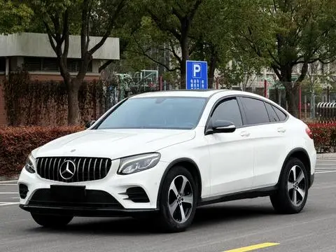 Mercedes-Benz GLC轿跑 2017