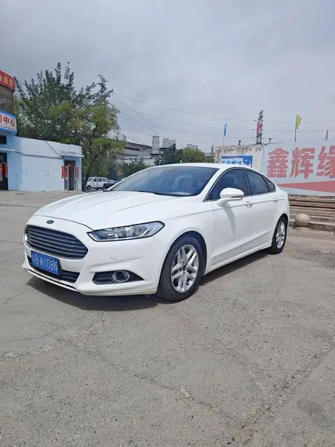 Ford 蒙迪欧 2013