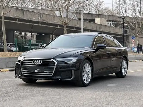 Audi A6L 2022 — фото 1