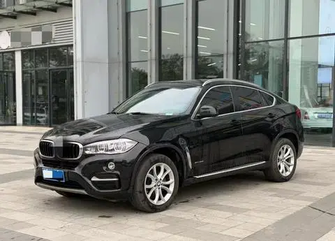 BMW X6 2018 — фото 1