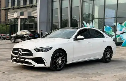 Mercedes-Benz C-Class 2024