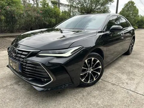 Toyota 亚洲龙 2023