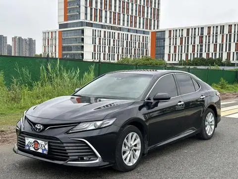 Toyota Camry 2021