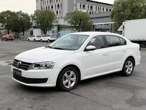 Volkswagen Lavida 2013