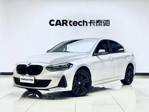 BMW 1 Series 2021