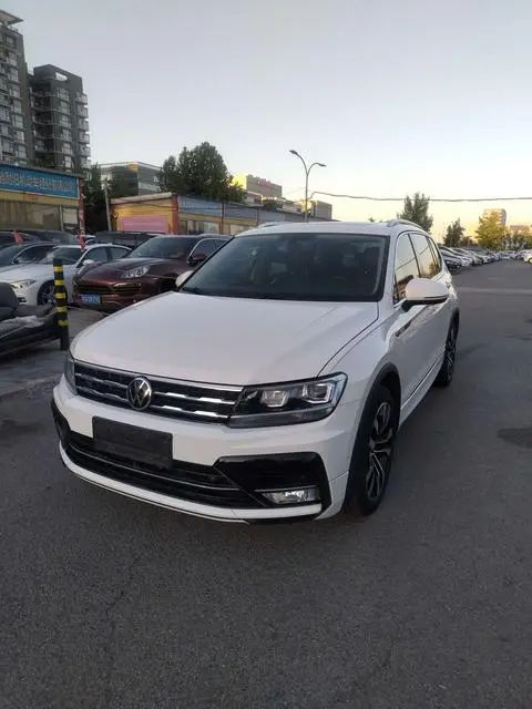 Volkswagen Tiguan L 2021