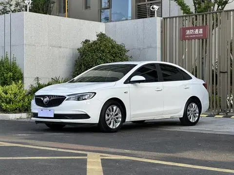 Buick Excelle GT 2021 — фото 1