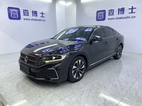 Volkswagen Passat 2023