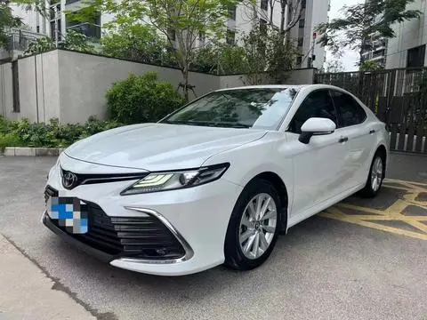 Toyota Camry 2021