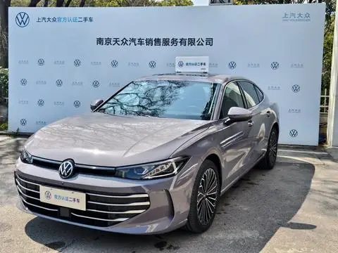 Volkswagen Passat 2025