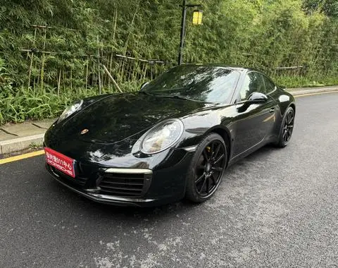 Porsche 911 2016