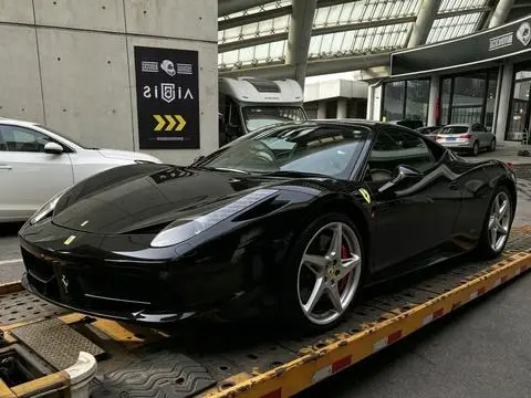 Ferrari 458 2011 — фото 1