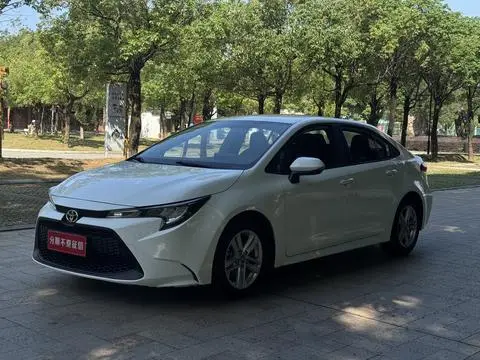 Toyota 雷凌 2021