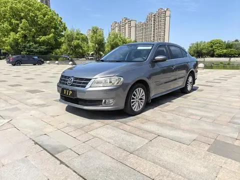 Volkswagen Lavida 2013
