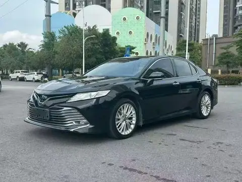 Toyota Camry 2019