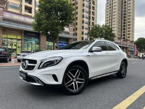 Mercedes-Benz GLA 2017