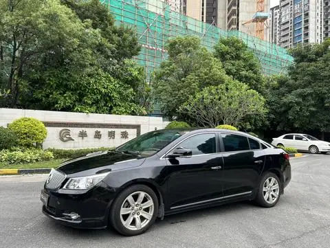 Buick 君越 2011
