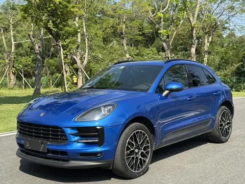 Porsche Macan 2019 — фото 1