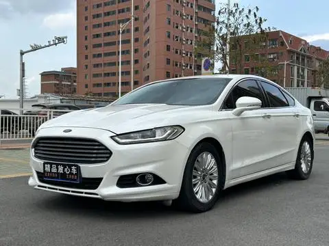 Ford 蒙迪欧 2013