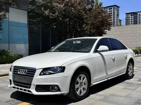 Audi A4L 2012